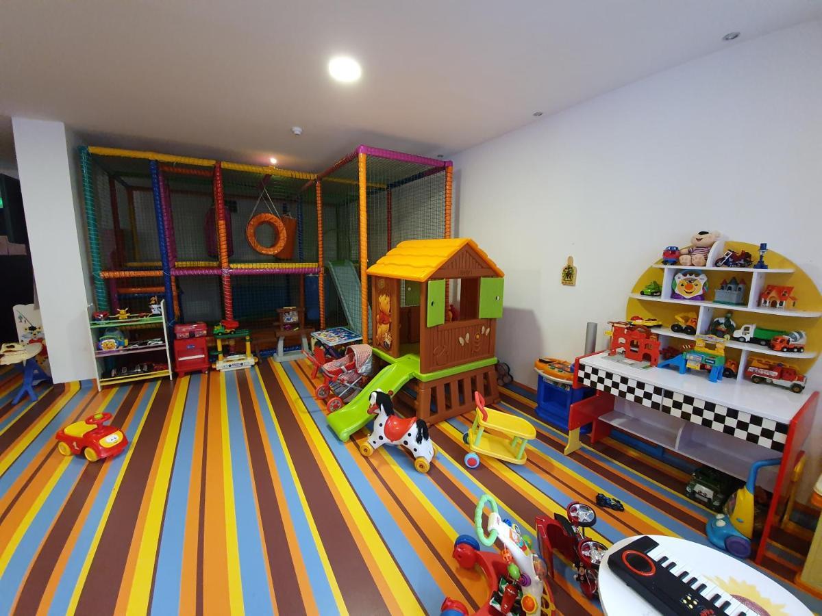 Pinewood Ang Apartment, Semiramida Hills